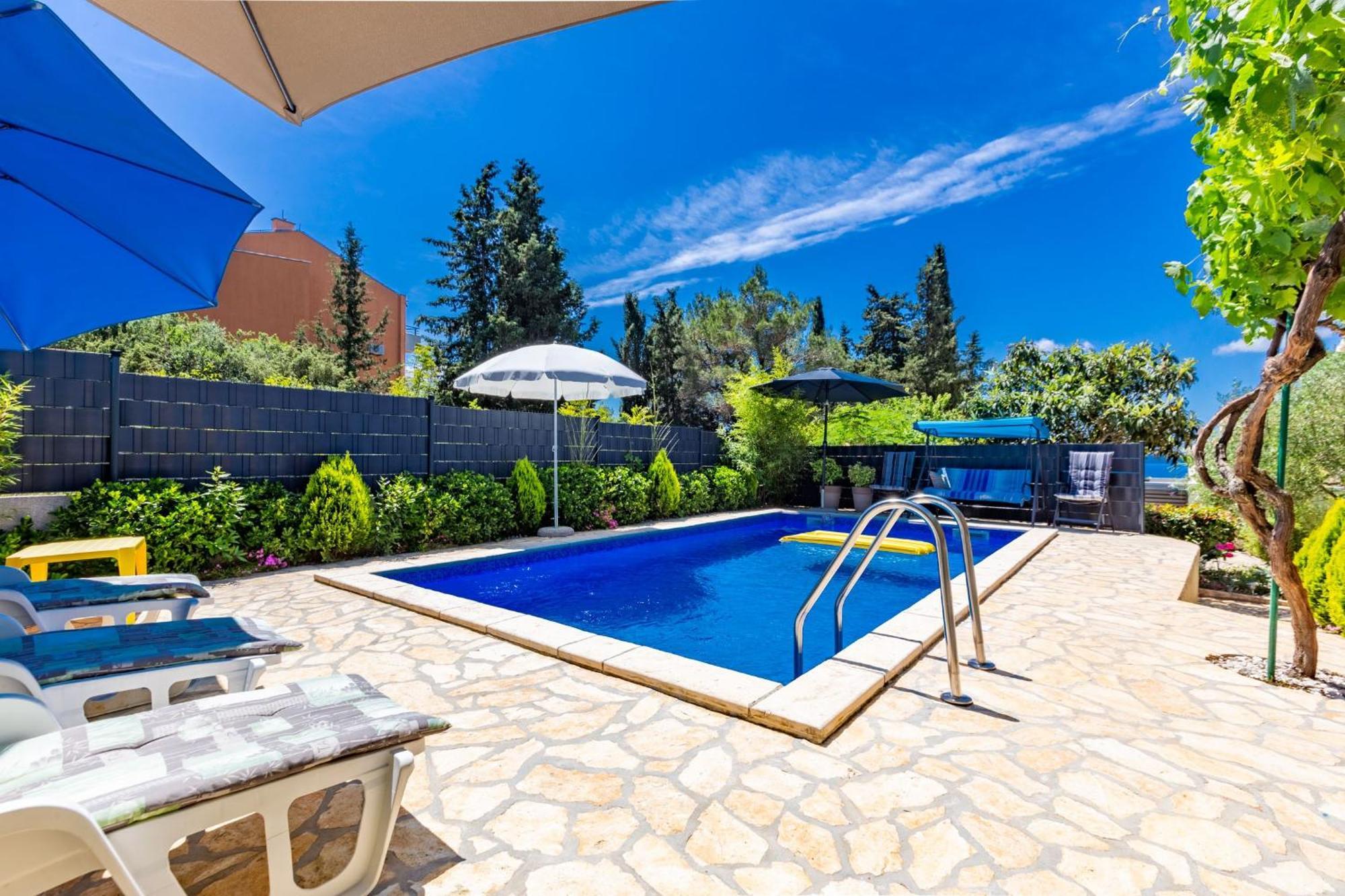 Holiday Home Flora Zadar Exterior photo
