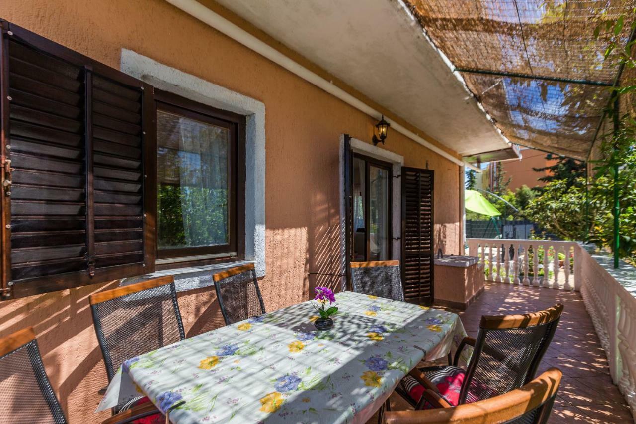 Holiday Home Flora Zadar Exterior photo