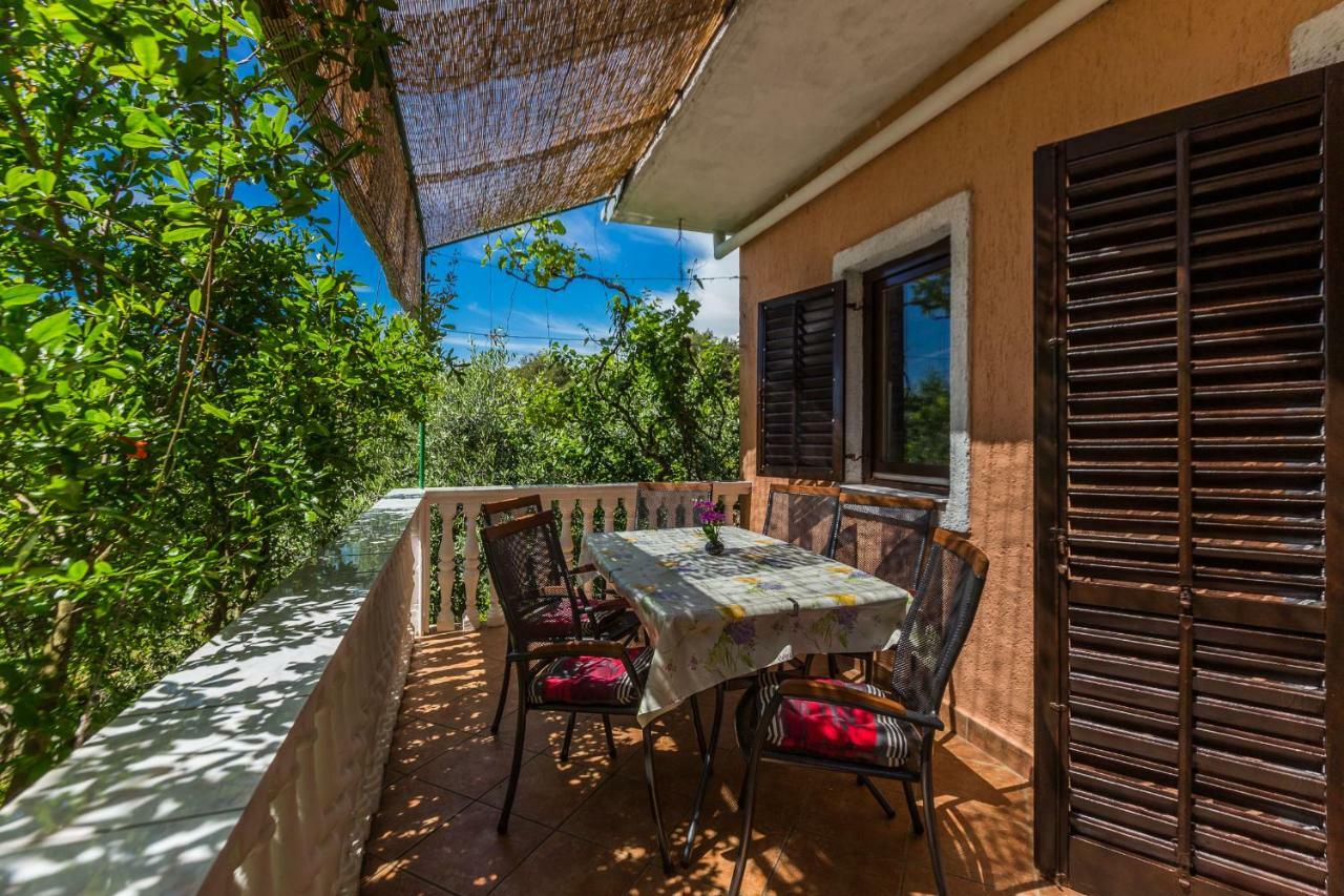 Holiday Home Flora Zadar Exterior photo